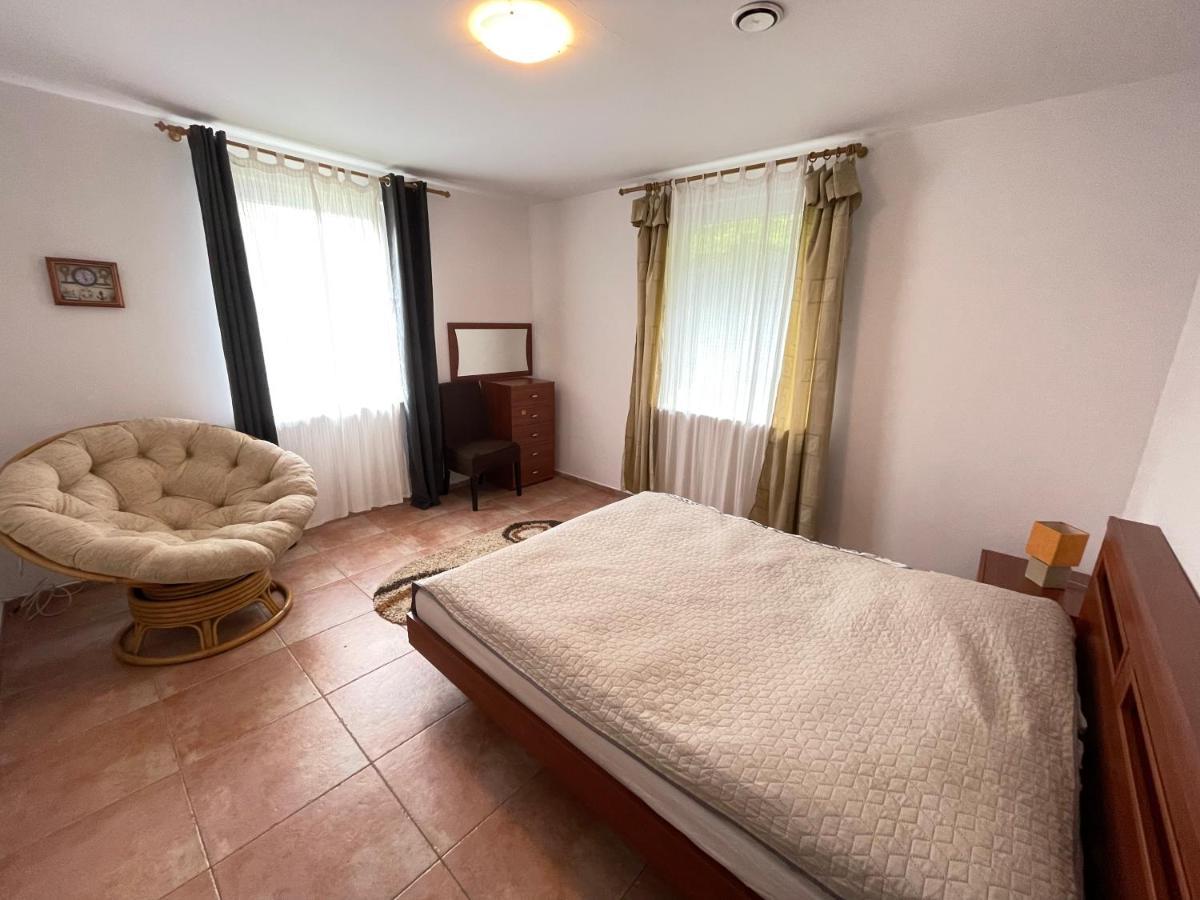 Villa Dom Kapitana Mikołajki Exterior foto